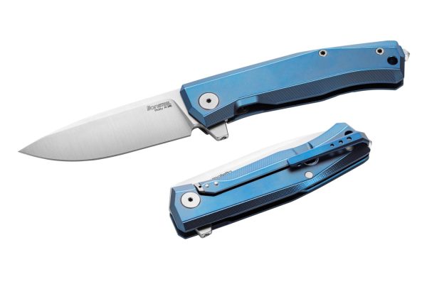 LionSteel Myto Flipper - M390 Satin Blade - Blue Titanium Textured Handle - LSTMT01BL - Image 2